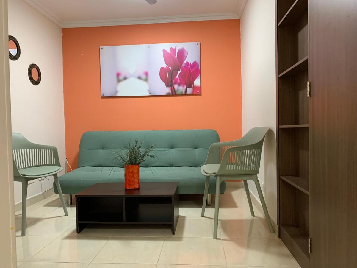 Apartamentos Laureles De La 70 Медельїн Екстер'єр фото