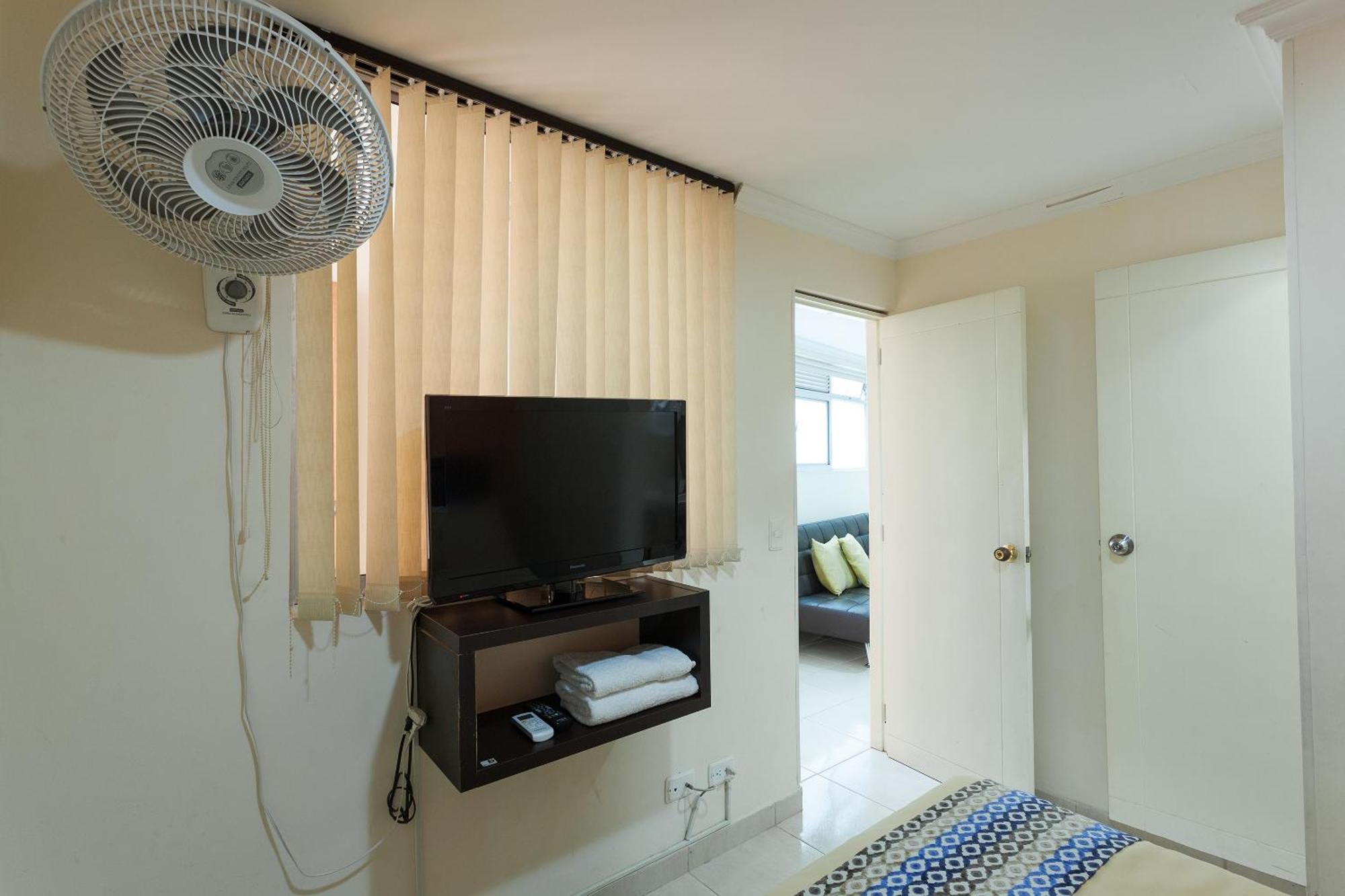 Apartamentos Laureles De La 70 Медельїн Екстер'єр фото