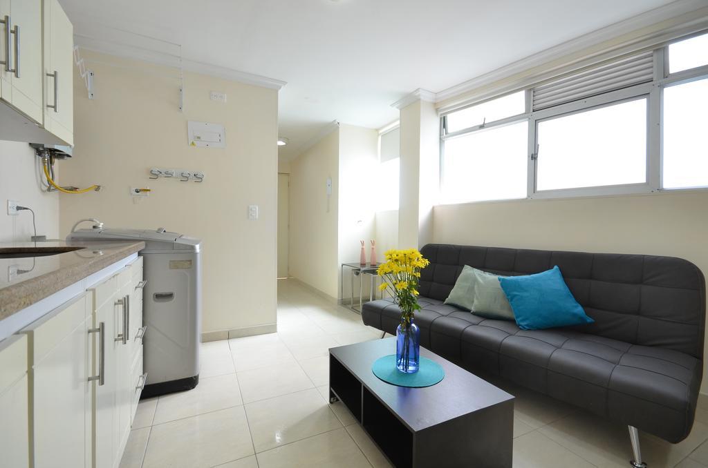 Apartamentos Laureles De La 70 Медельїн Екстер'єр фото